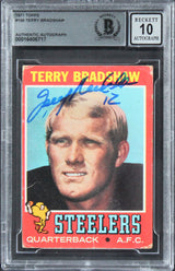 Steelers Terry Bradshaw Signed 1971 Topps #156 RC Card Auto 10! BAS Slabbed 2