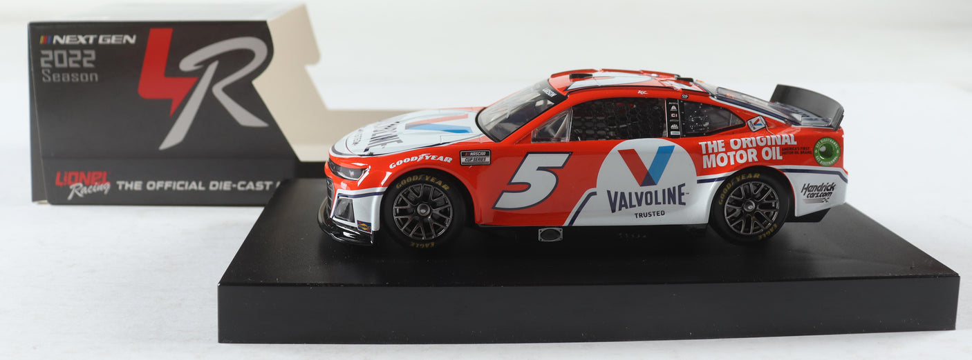 Kyle Larson Signed NASCAR #5 Valvoline 2022 - 1:24 Diecast Car (Limited Edition)