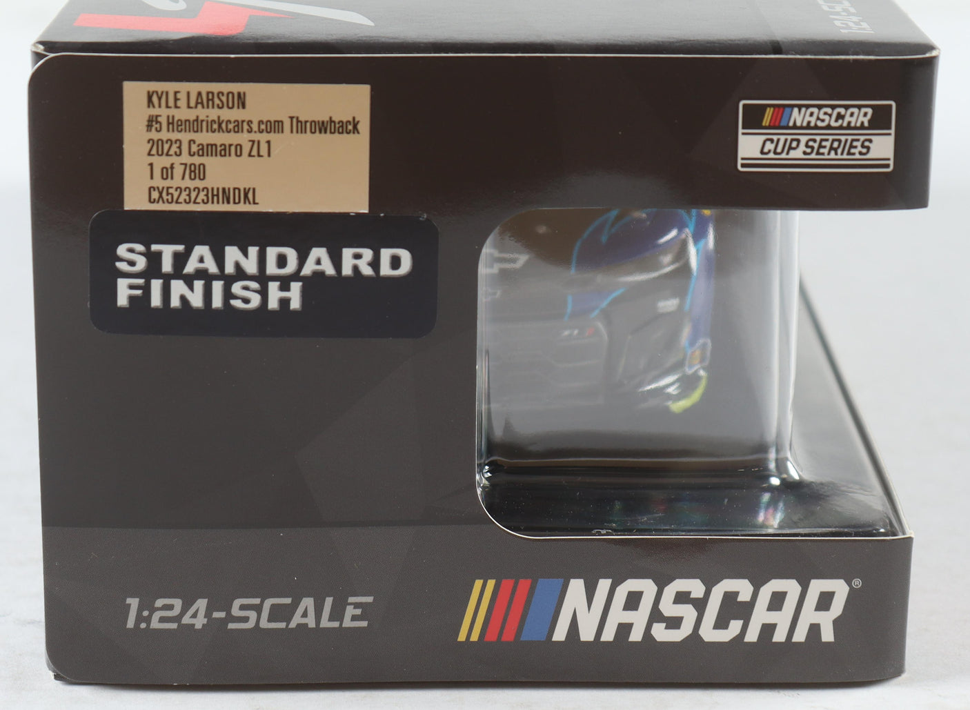 Kyle Larson Signed 2023 HendrickCars.com Throwback 1:24 Diecast (Ltd 780)