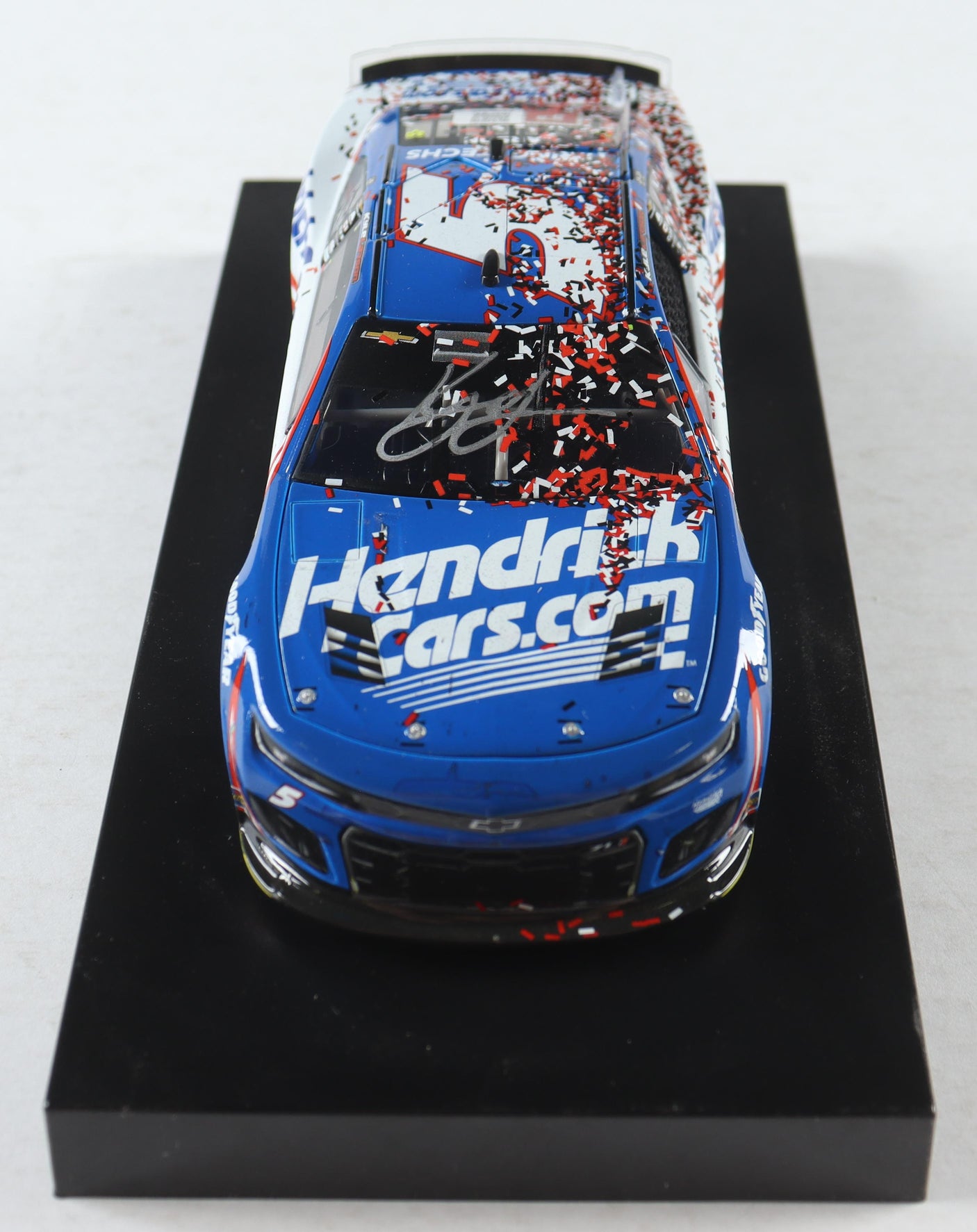 Kyle Larson Signed 2023 Martinsville Win 1:24 Raced Diecast | Limited Edition