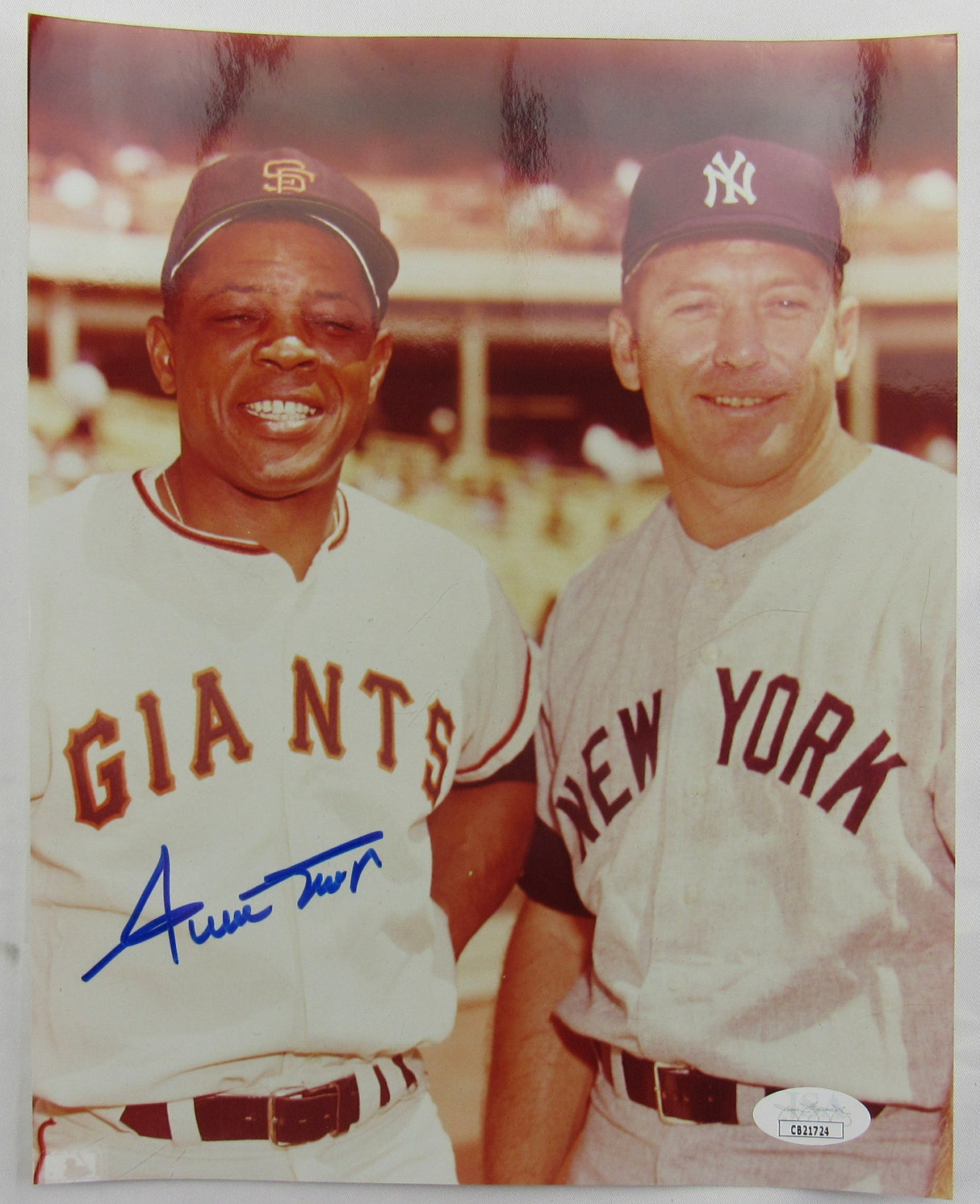 Willie Mays Signed Auto Autograph 8x10 Photo JSA CB21724