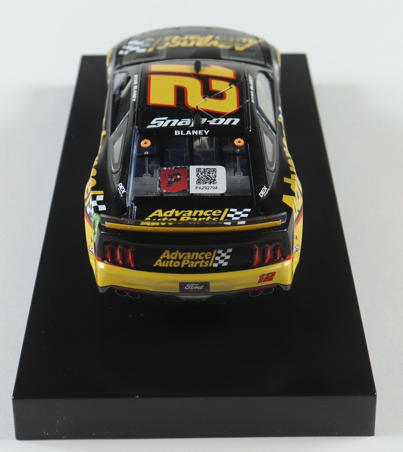 Ryan Blaney Autographed 2023 Advanced Auto Parts 1:24 Diecast Car – Limited Edition