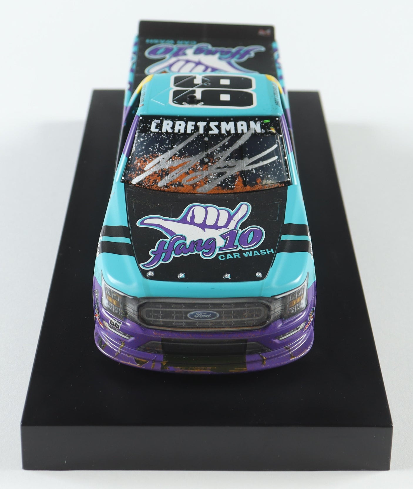 Joey Logano Signed 2023 Bristol Dirt Win 1:24 Diecast | Limited Edition