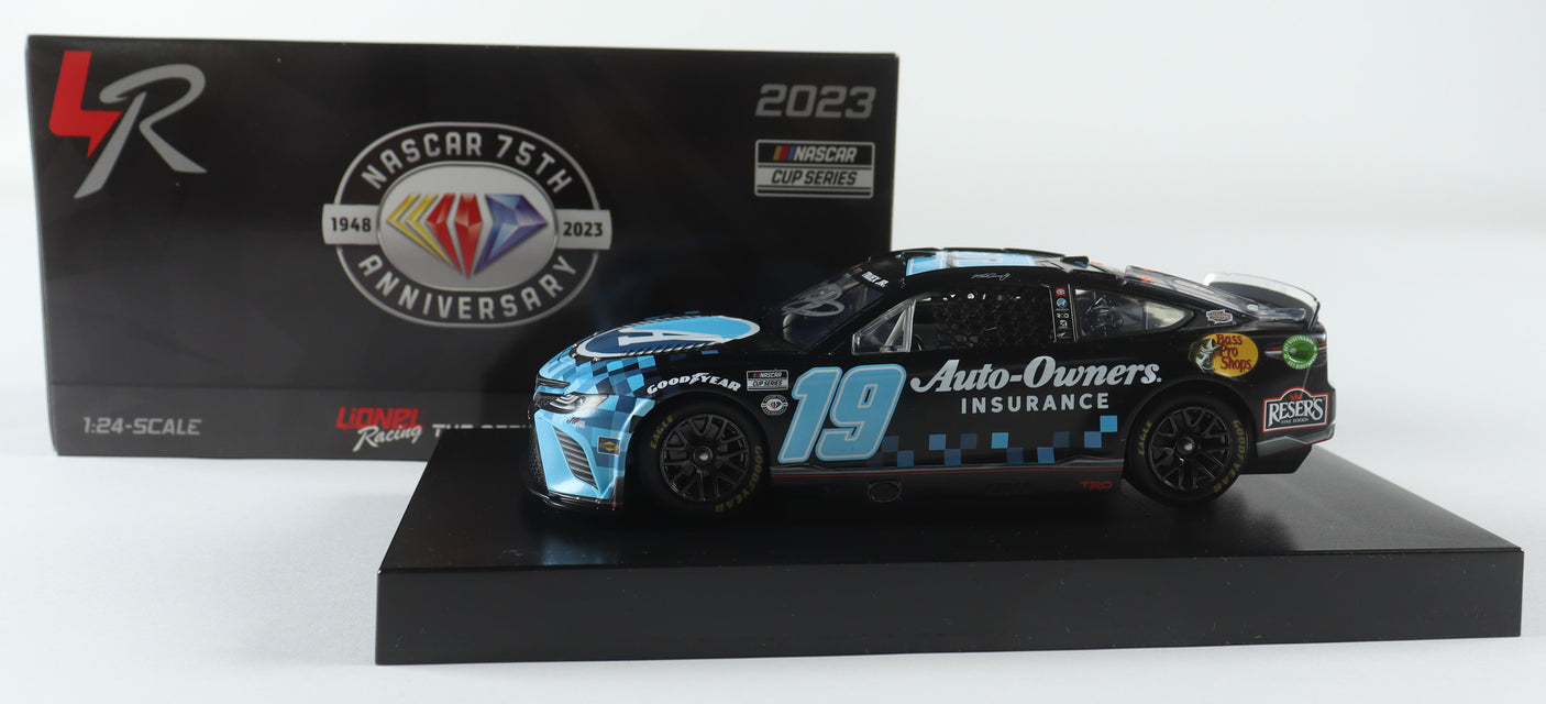 Martin Truex Jr. Signed 2023 Auto-Owners 1:24 Diecast Car (Limited Edition)