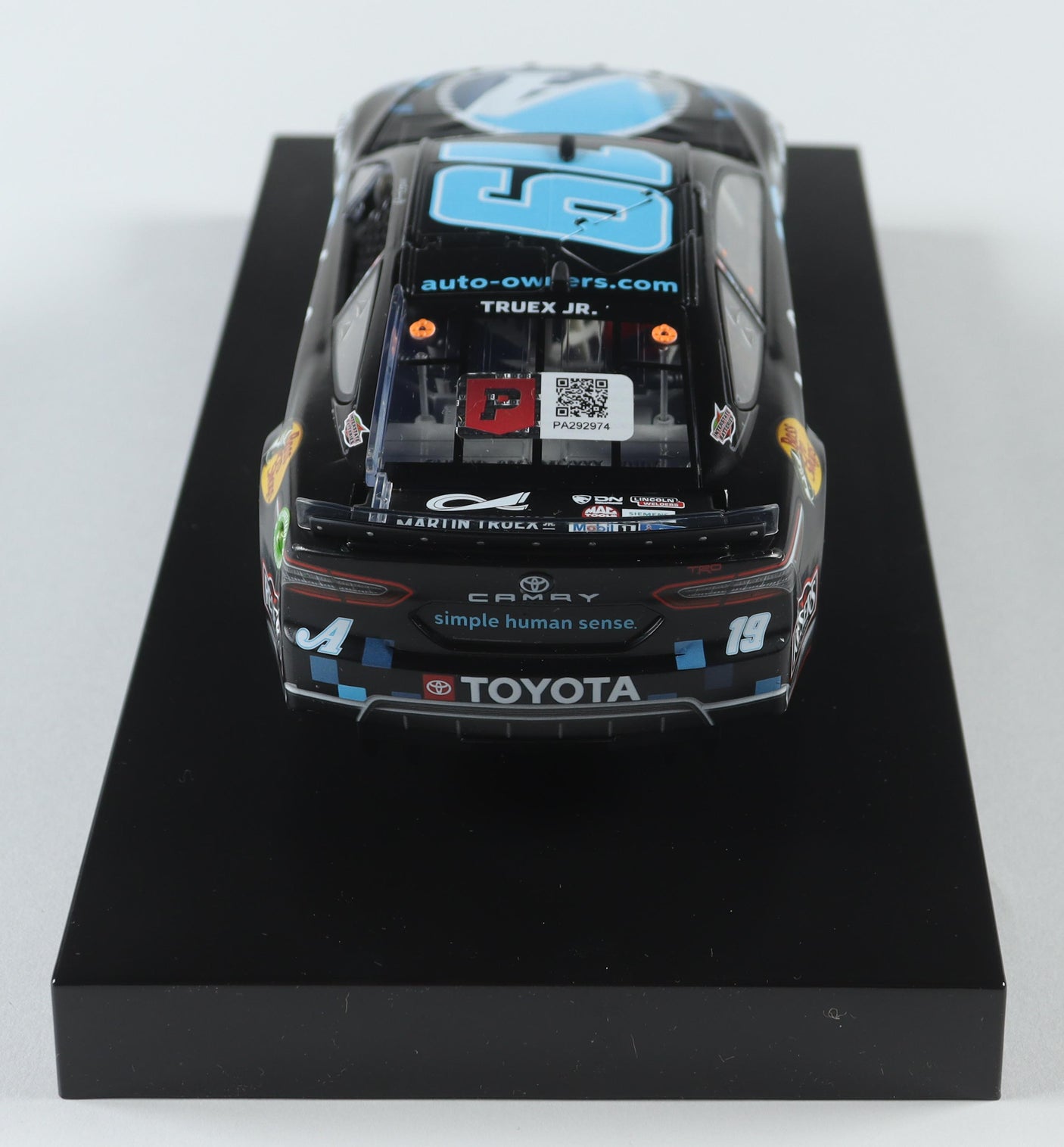 Martin Truex Jr. Signed 2023 Auto-Owners 1:24 Diecast Car (Limited Edition)