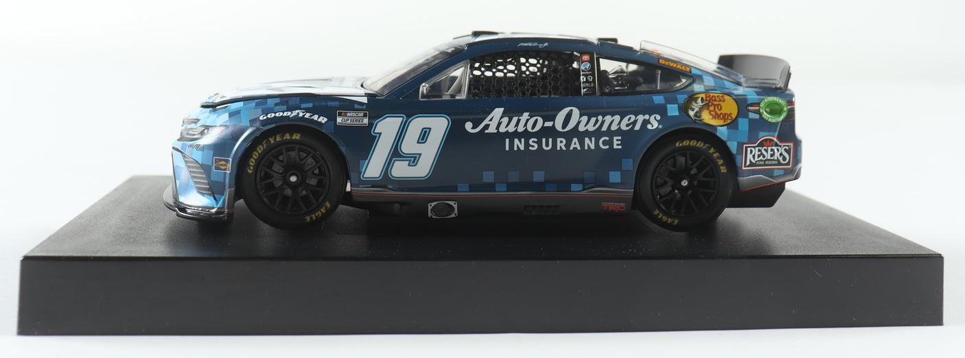 Martin Truex Jr. 2022 Signed Auto-Owners Insurance 1:24 Diecast Car | Limited Edition