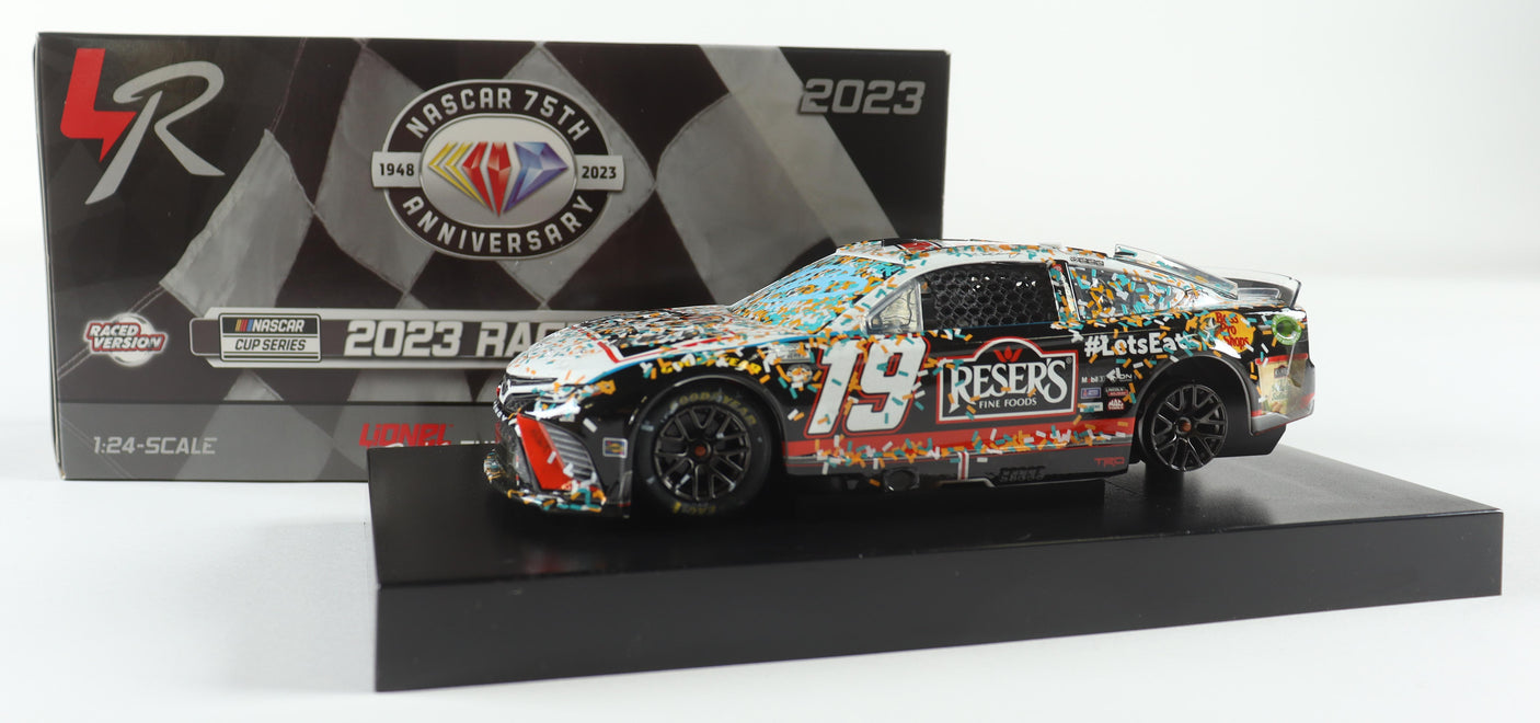 Martin Truex Jr. Signed 2023 Reser Fine Foods New Hampshire Win | Raced Version | 1:24 Diecast Car (PA)