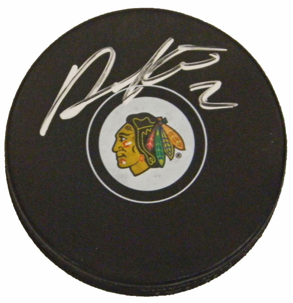 Duncan Keith Signed Chicago Blackhawks Logo Hockey Puck