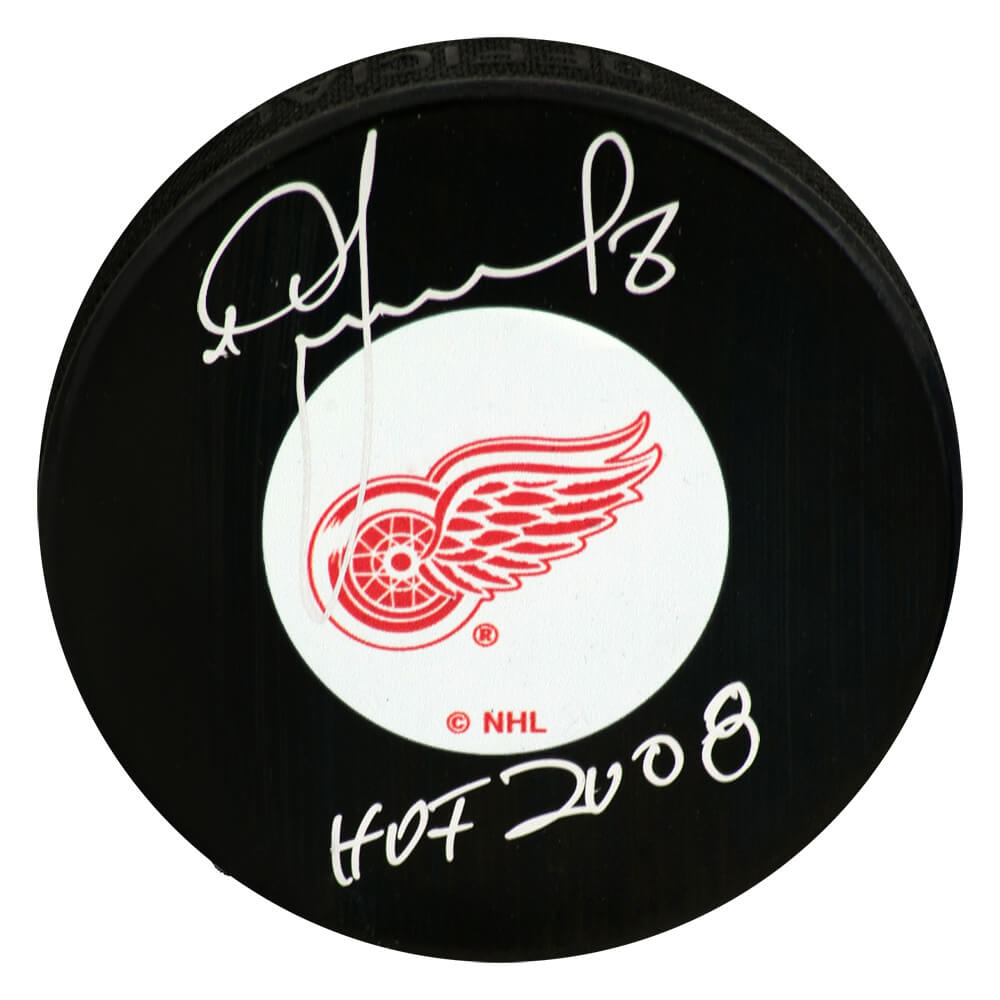 Igor Larionov Signed Detroit Red Wings Logo Hockey Puck w/HOF 2008