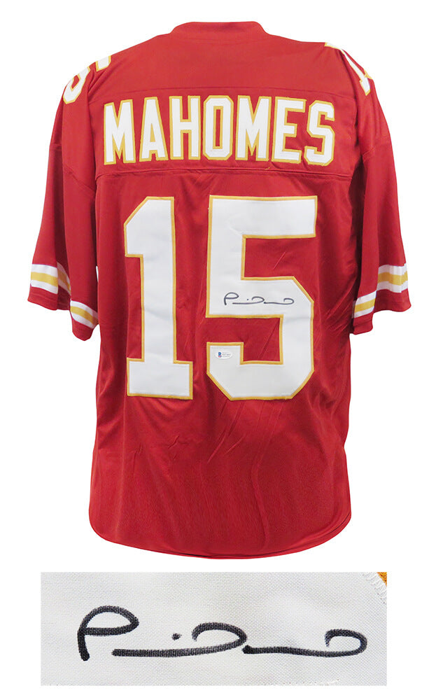 Patrick Mahomes Signed Red Custom Football Jersey (Beckett)