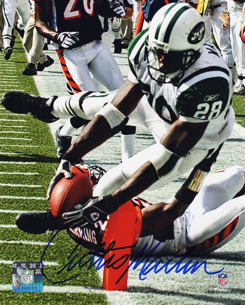 Curtis Martin Signed New York Jets Scoring Touchdown Action 8x10 Photo