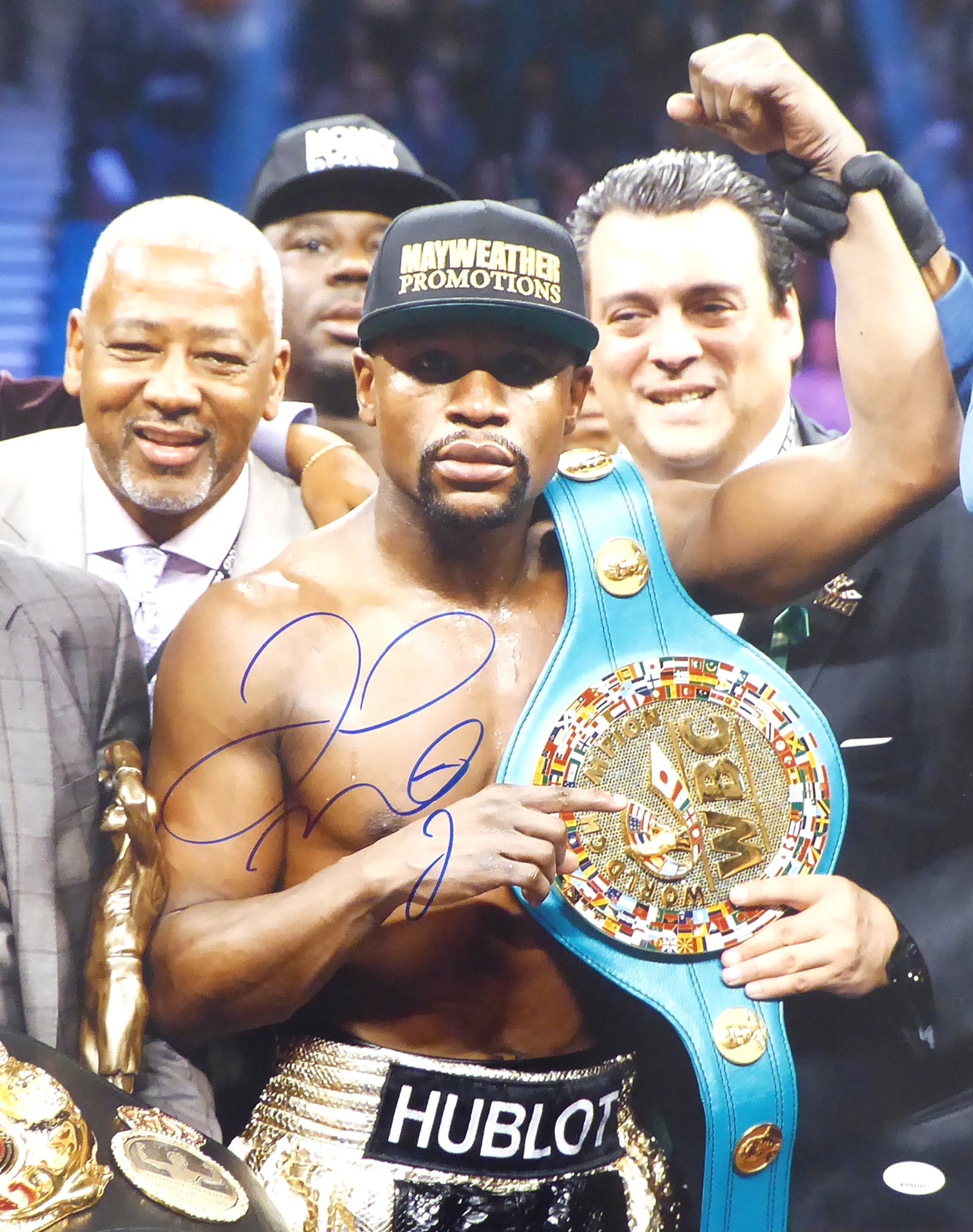 Floyd Mayweather Jr. Autographed 16x20 Photo JSA Stock #178319