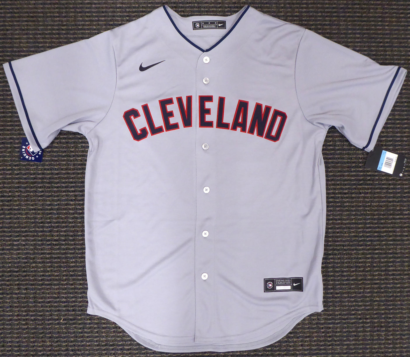 Cleveland Indians Shane Bieber Autographed Gray Nike Jersey Size M "Go Tribe" Beckett BAS Stock #187727