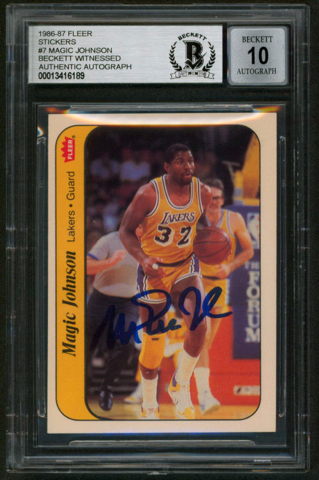 Lakers Magic Johnson Signed 1986 Fleer Stickers #7 Card Auto 10! BAS Slabbed