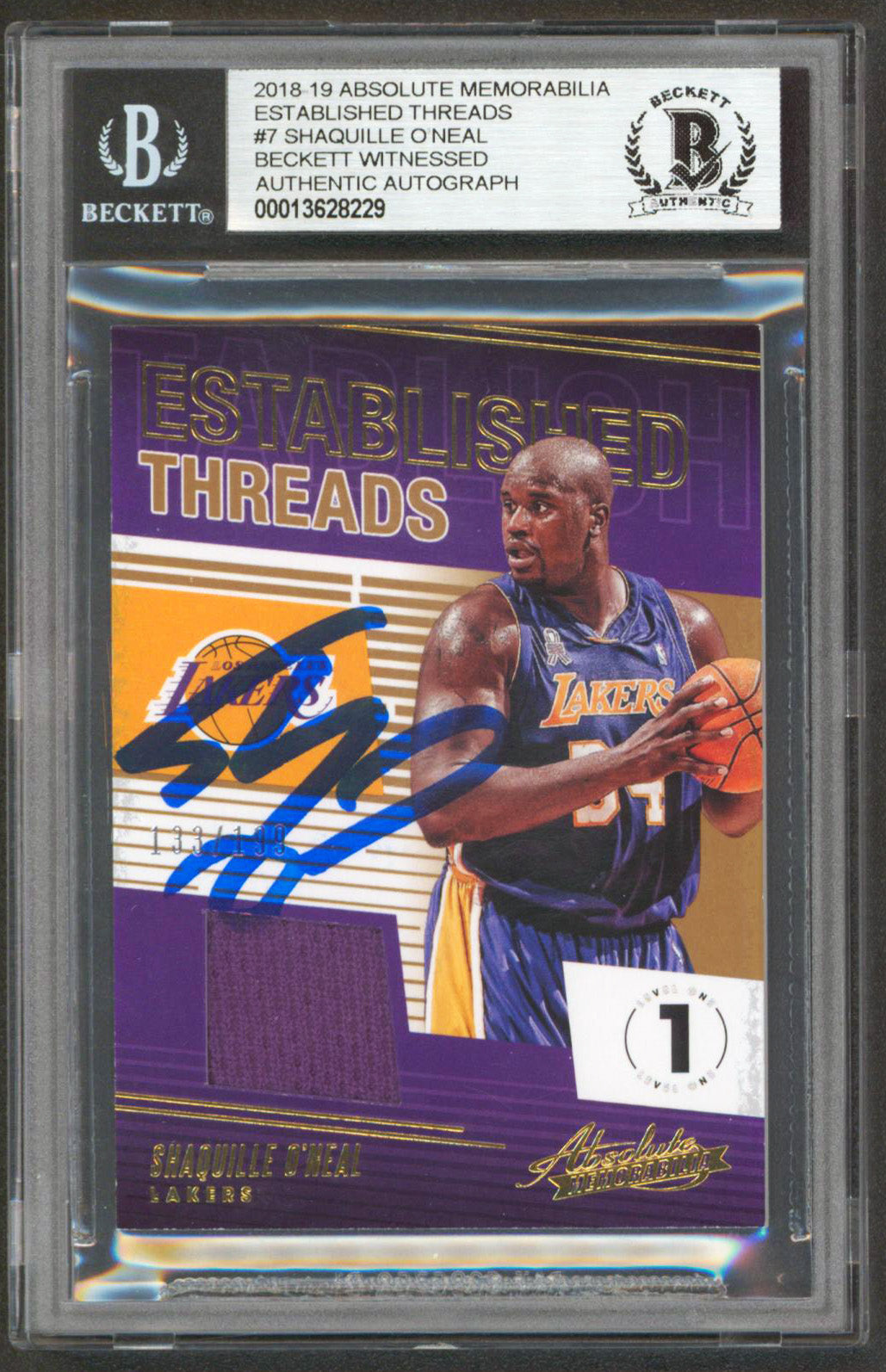 Shaquille O'Neal Signed 2018 Absolute Mem Threads #7 133/199 Card BAS Slabbed