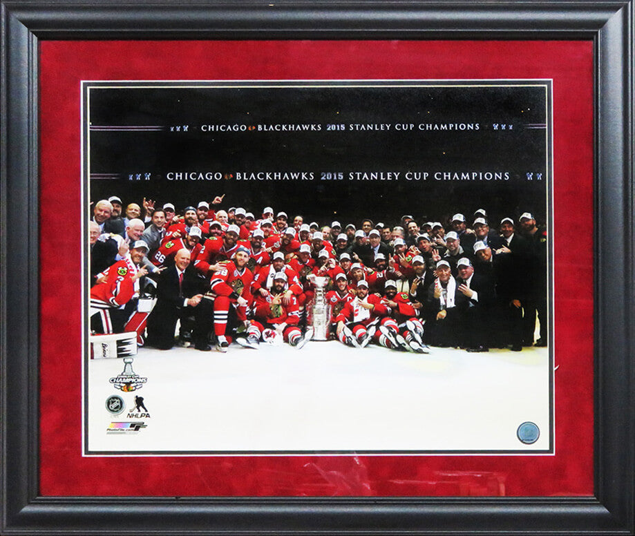 Blackhawks 2015 Team (around cup) Framed 16x20 Photo