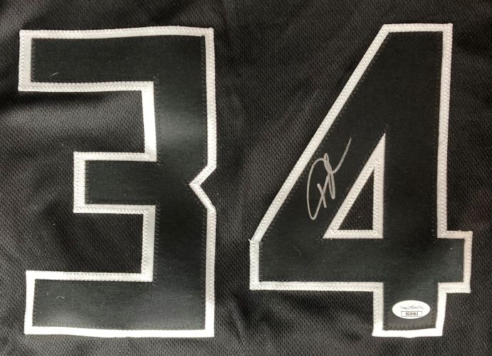 Giannis Antetokounmpo Milwaukee Signed Black Basketball Jersey JSA - Sports Integrity