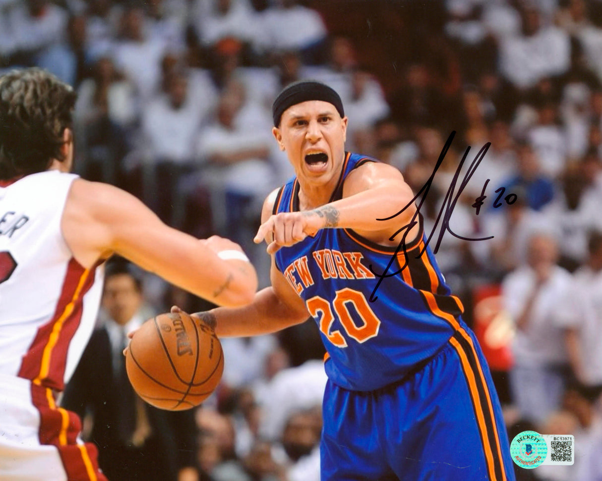 Knicks Mike Bibby Authentic Signed 8x10 Photo Autographed BAS #BC13971