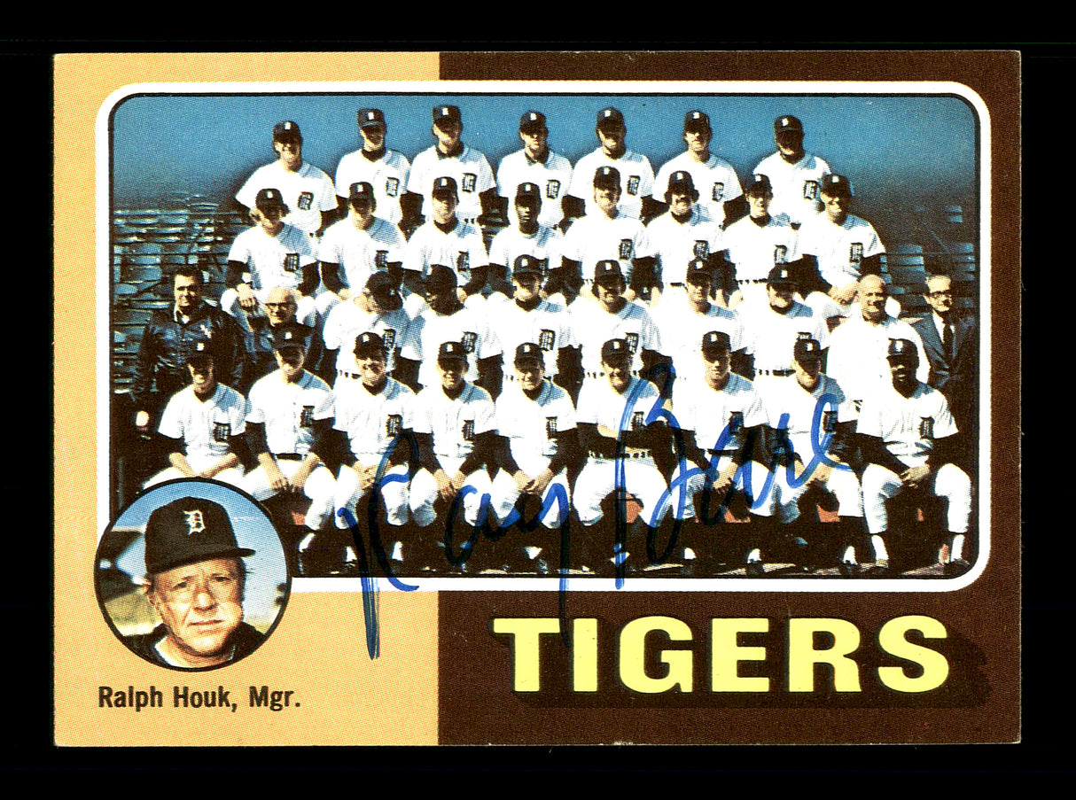 Ray Bare Autographed 1975 Topps Team Card #18 Detroit Tigers SKU #168335