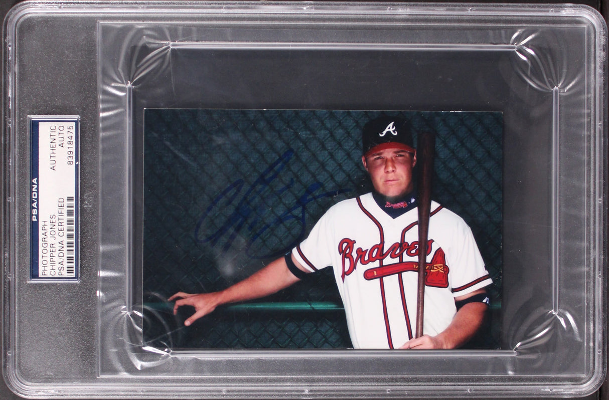 Braves Chipper Jones Authentic Signed 4x6 Photo Autographed PSA/DNA Slabbed