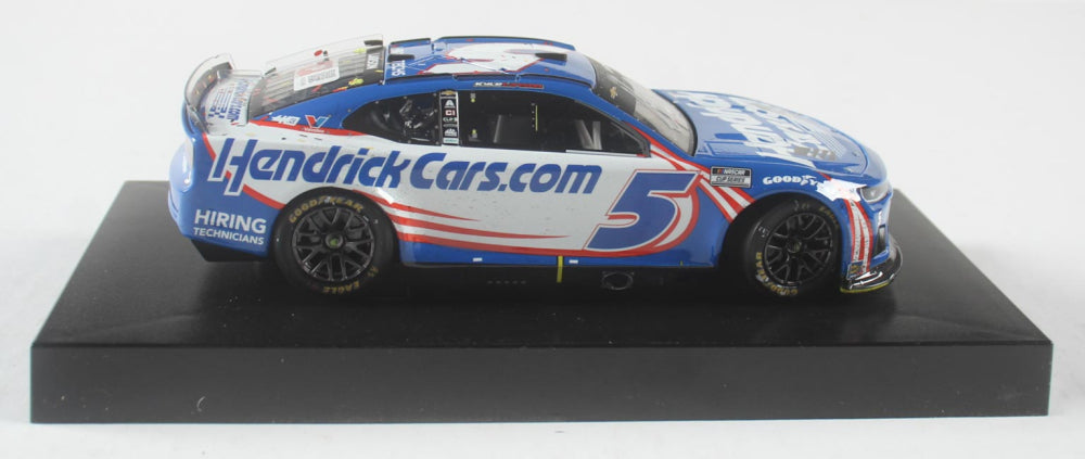 Kyle Larson Signed "HendrickCars" 2024 Las Vegas Win Camaro ZL1 1:24 Scale Die-Cast Car (PA)