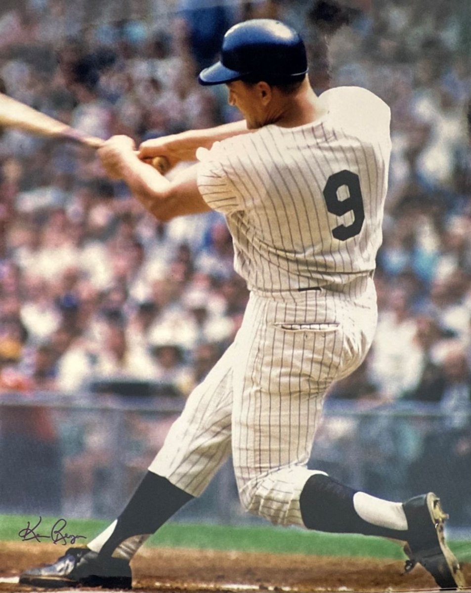 Roger Maris 16x20 New York Yankees Photo Signed by Photographer Ken Regan - Sports Integrity