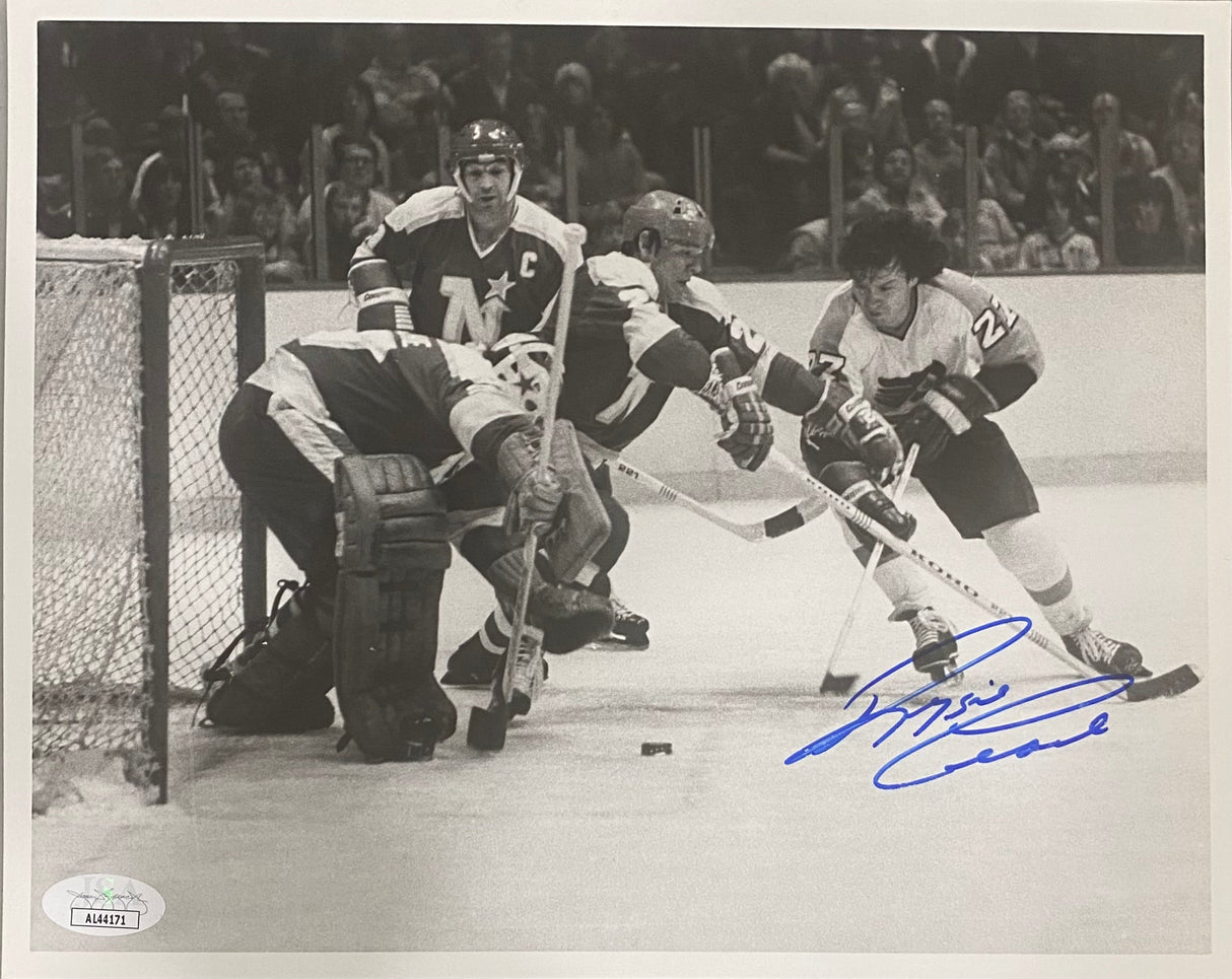 Reggie Leach Signed 8x10 Philadelphia Flyers Photo JSA AL44171