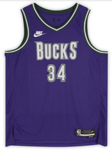 GIANNIS ANTETOKOUNMPO Autographed Milwaukee Bucks Purple Nike 2022-23 Classic Edition Swingman Jersey FANATICS