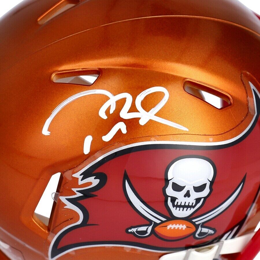 Tom Brady Autographed Tampa Bay Buccaneers Flash Speed Mini Helmet FANATICS