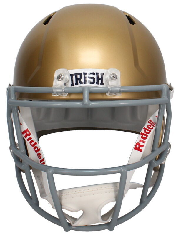 Kyren Williams Autographed Notre Dame Fighting Irish Speed Full Size Helmet Beckett Witnessed