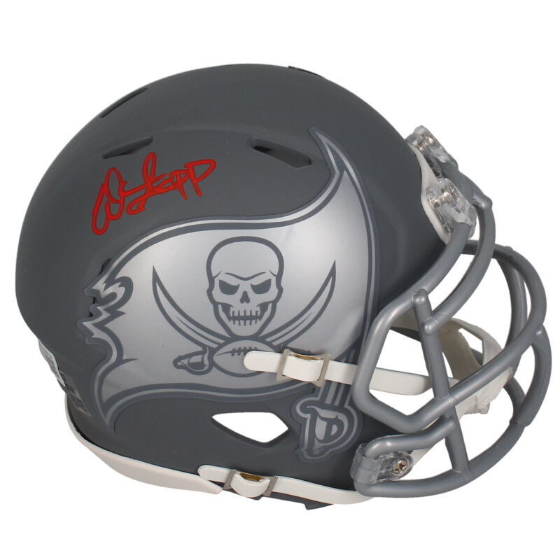 Warren Sapp Autographed (In Red) Tampa Bay Buccaneers Slate Speed Mini Helmet Beckett Witnessed